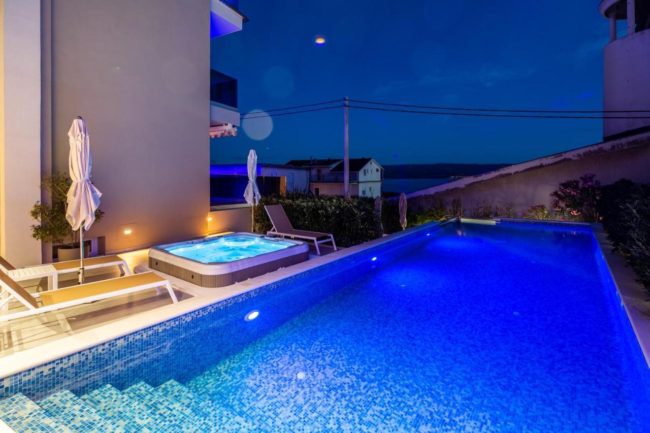 Villa Mandalinic Омиш Экстерьер фото