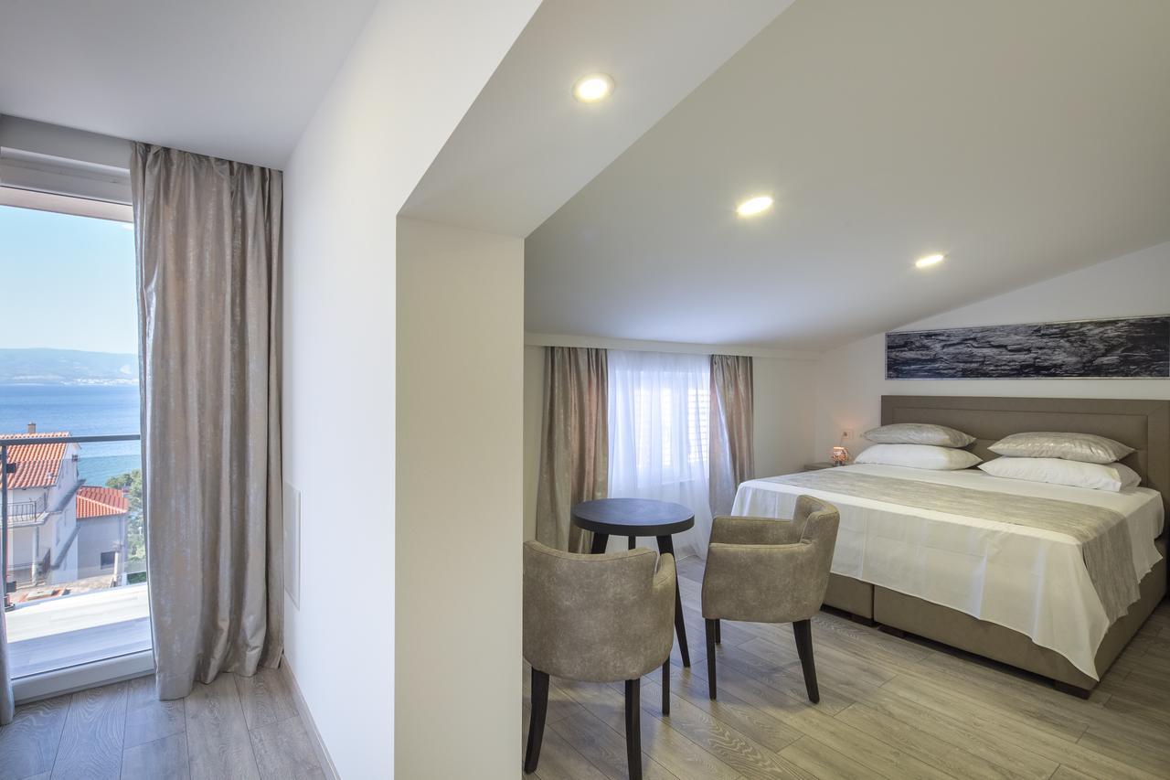 Villa Mandalinic Омиш Экстерьер фото